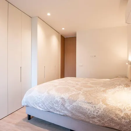 High-end New With 2 Bedrooms Apartamento
